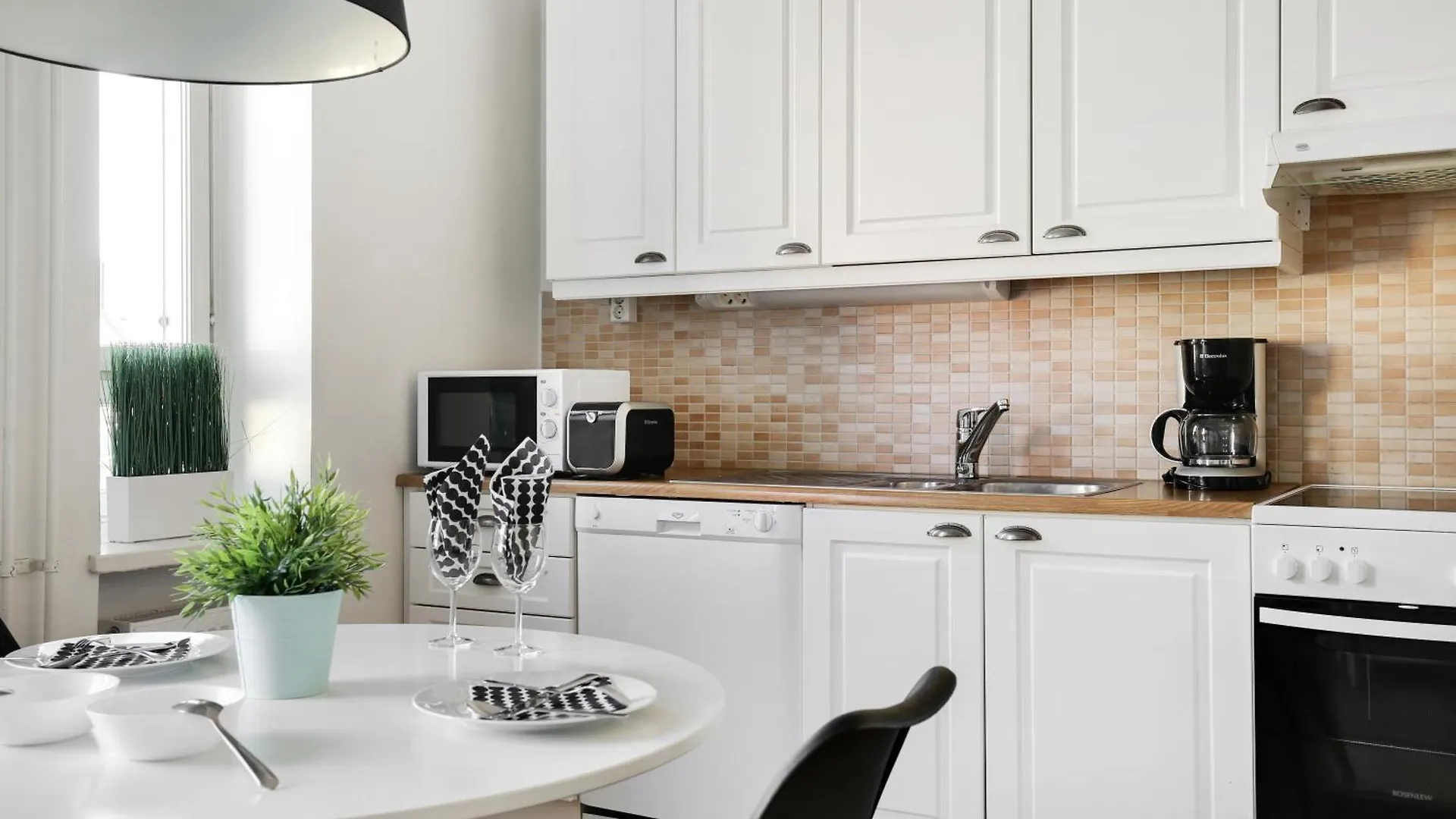 Kotimaailma Apartments Kamppi - 3Br In The Center With Key Code Ελσίνκι Φινλανδία